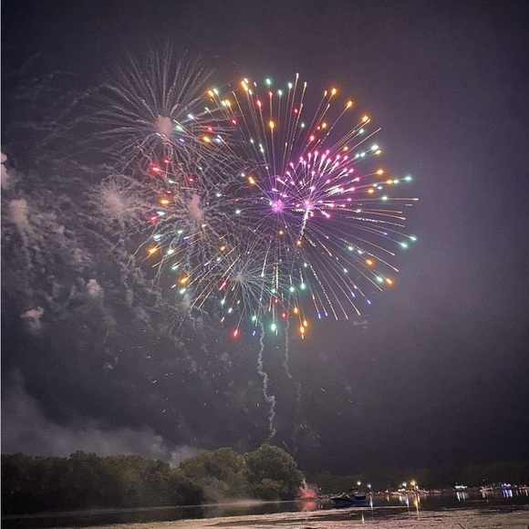 Meet your Posher, kyley - Picture 1 of 1